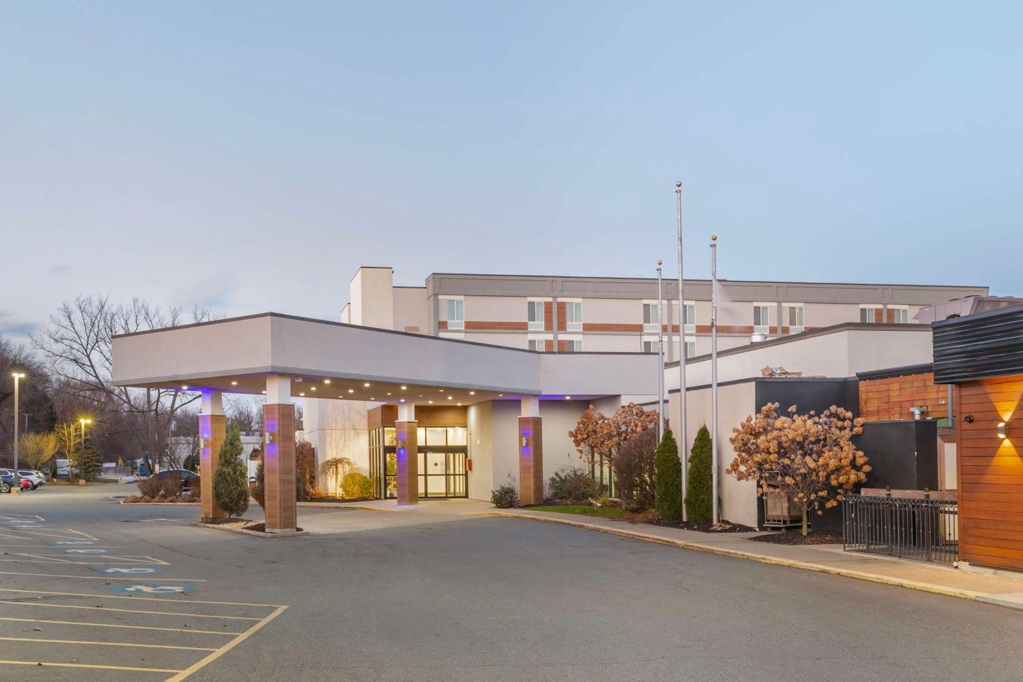 Best Western Plus New Englander Woburn Eksteriør bilde